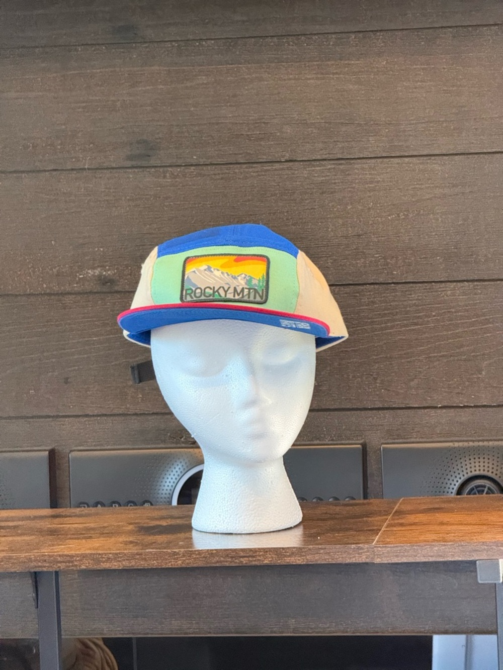 Rocky Mtn Colorblock Trail Cap in Blue, Teal, Pink